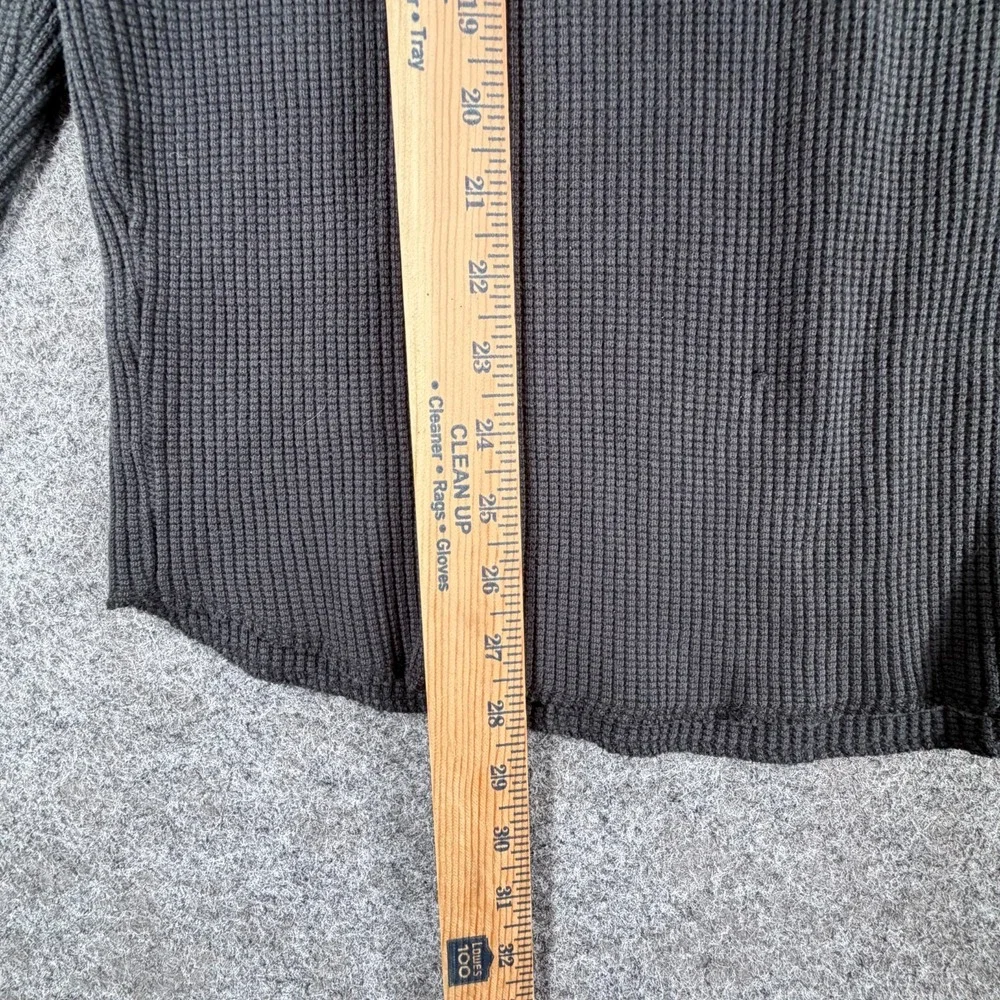 Levi's Long Sleeve Relaxed Thermal Shirt Mens Medium Black Crew Neck Pullover